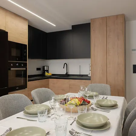 Comeback Casta Diva *